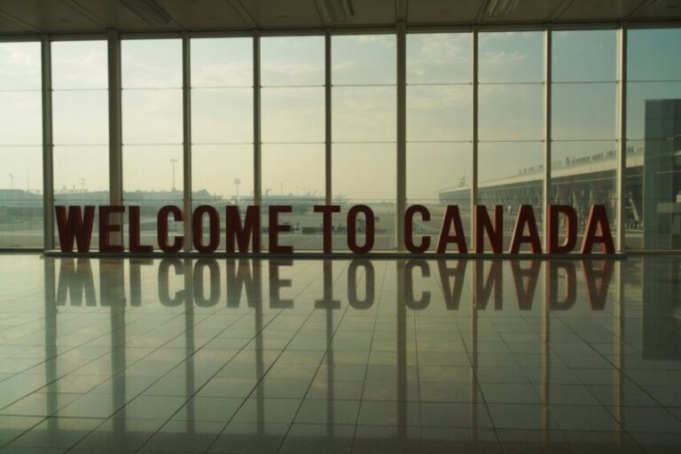 canada-tourism-decline-us-travel-freeze-4.jpeg