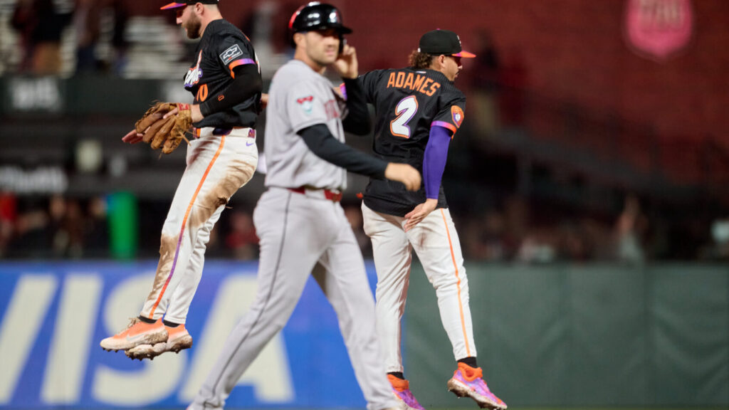 diamondbacks-vs-giants-275.jpeg