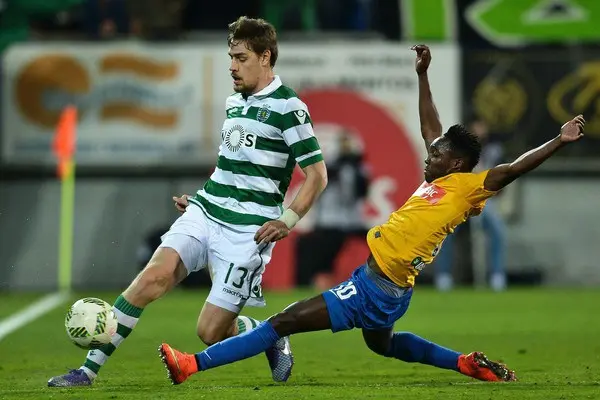 Estoril Praia vs Sporting: A Thrilling Clash in Primeira Liga