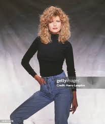fawn-hall-102.jpeg