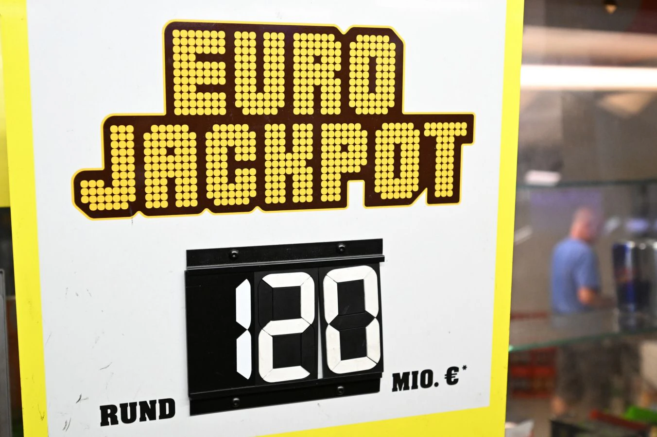 The Growing Popularity of Jackpot Lottery in Canada image 1