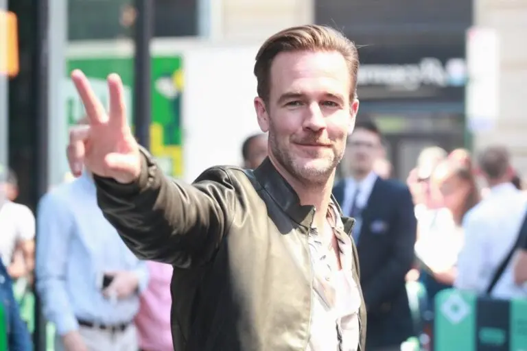 james-van-der-beek-118.jpeg