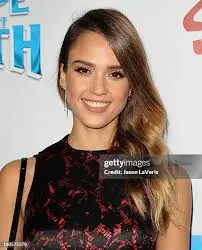 jessica-alba-220.jpeg