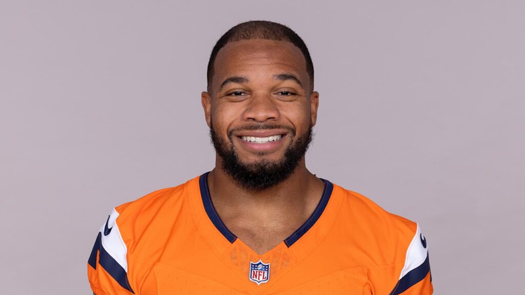 jk-dobbins-57.jpeg