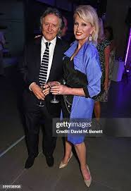 joanna-lumley-207.jpeg