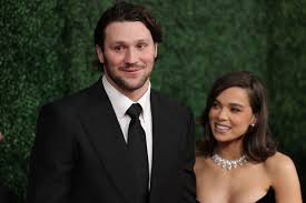 josh-allen-wife-92.jpeg