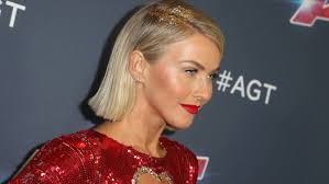 julianne-hough-89.jpeg