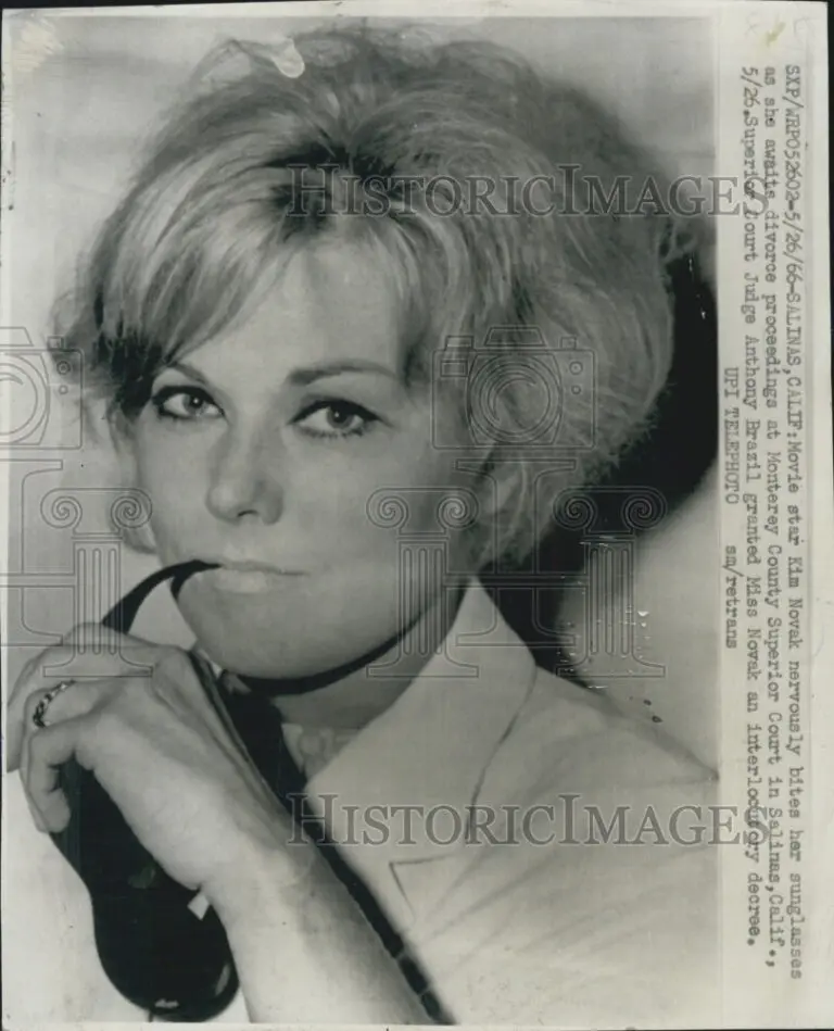 kim-novak-66.jpeg