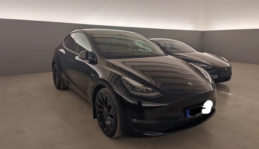 latest-tesla-140.jpeg