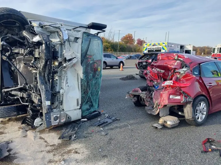 qew-accident-today-84.jpeg