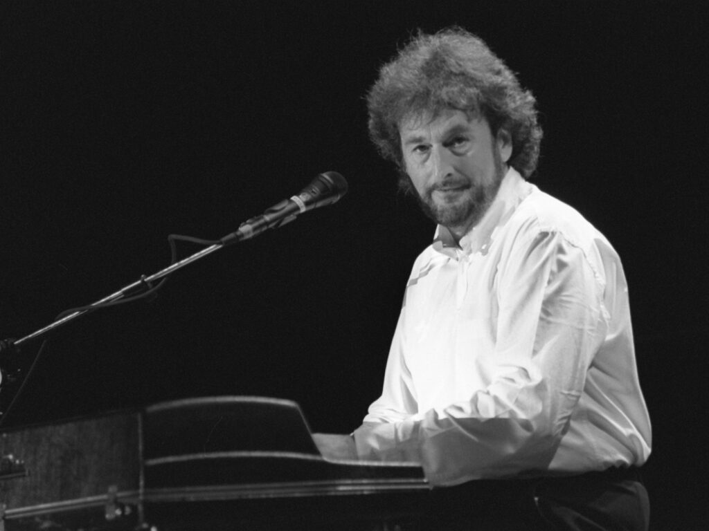 supertramp-rick-davies-104.jpeg