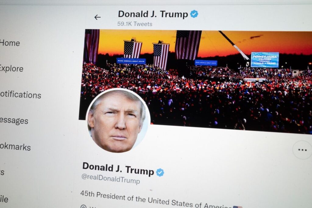 trump-twitter-110.jpeg