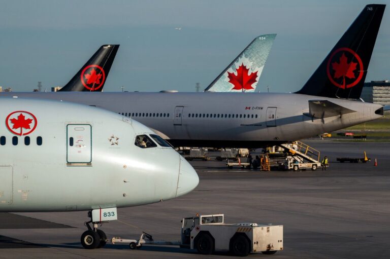 air-canada-stock-225.jpeg