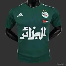 L’Essor du Football en Algérie : Nouvelles et Performances