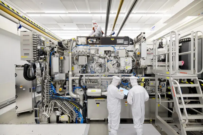 Understanding ASML and Its Role in the Semiconductor Industry image 1
