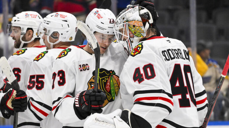 blackhawks-vs-blues-13.jpeg