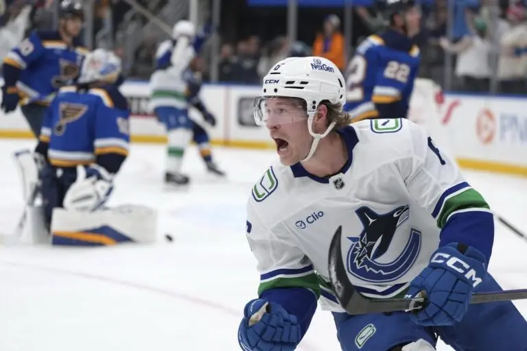 brock-boeser-134.jpeg