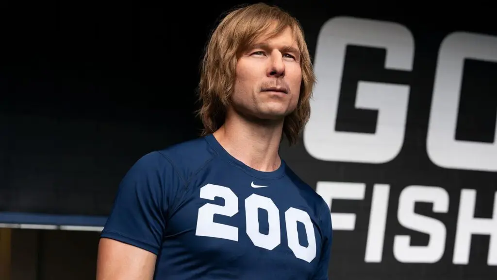 chad-powers-season-2-204.jpeg