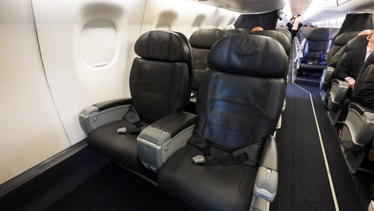 flights-to-toronto-170.jpeg