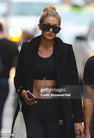 gigi-hadid-74.jpeg