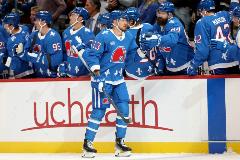 hurricanes-vs-avalanche-42.jpeg