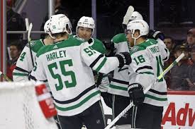 hurricanes-vs-stars-98.jpeg
