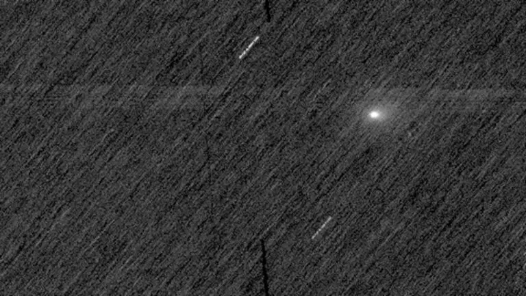 interstellar-comet-3i-atlas-25.jpeg