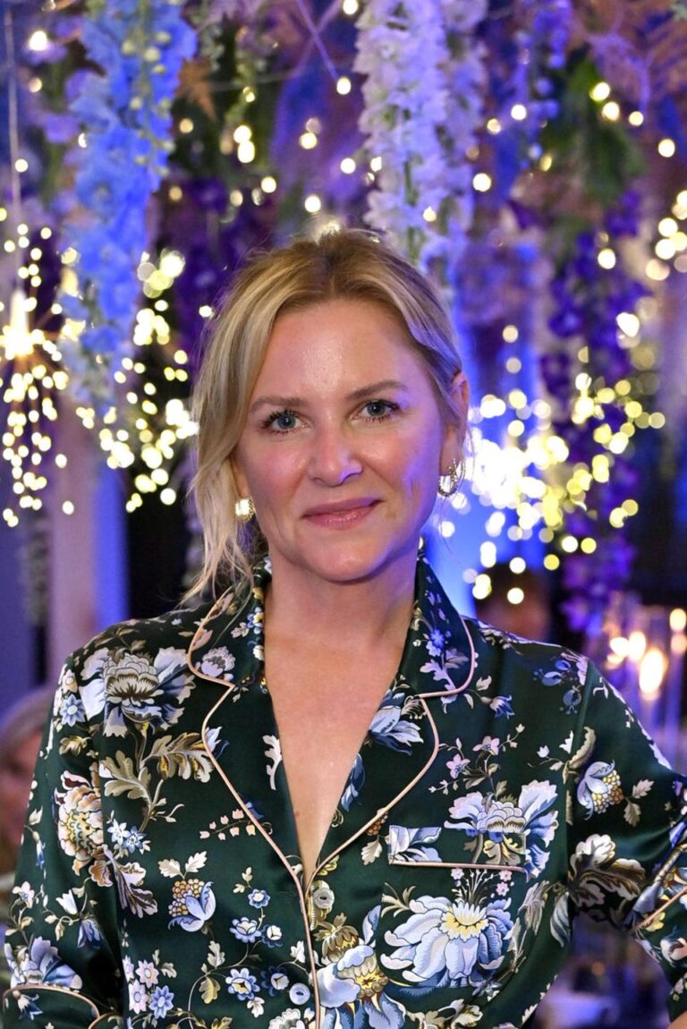 jessica-capshaw-165.jpeg