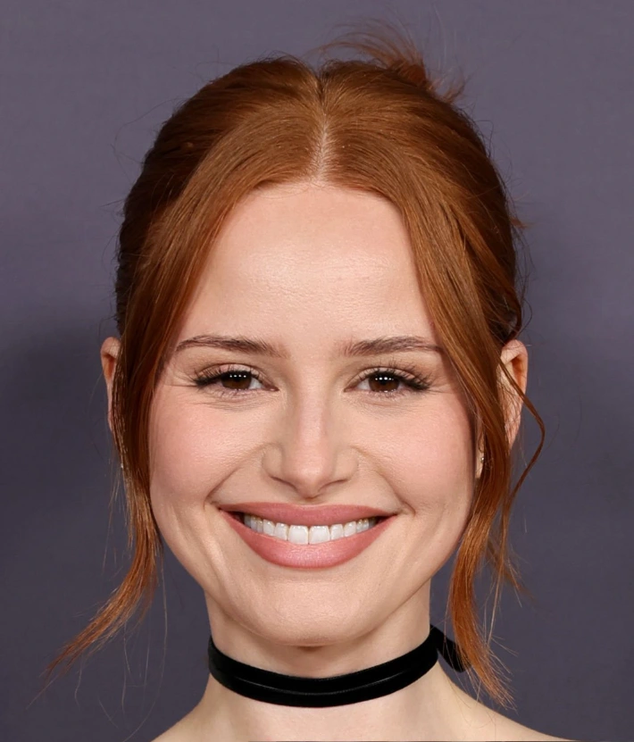 madelaine-petsch-107.webp