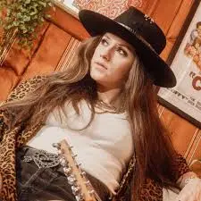 Maggie Baugh: The Rising Star in Country Music