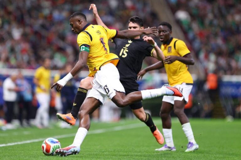 mexico-vs-ecuador-15.jpeg