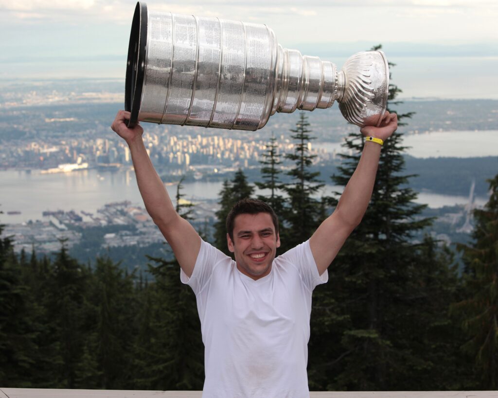 milan-lucic-220.jpeg