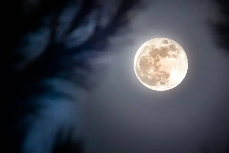 La pleine lune d’octobre 2025 : Un événement incontournable