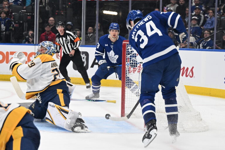 predators-vs-maple-leafs-3.jpeg
