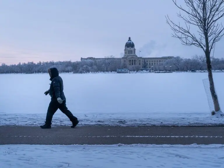 Current Weather Conditions and Forecast for Regina image 1