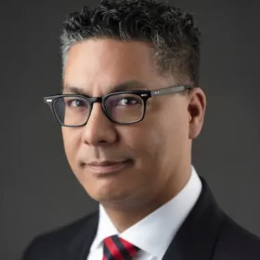 Richard Madan: Un Journaliste de Renom au Canada
