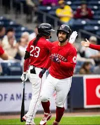 strauss-mlb-109.jpeg