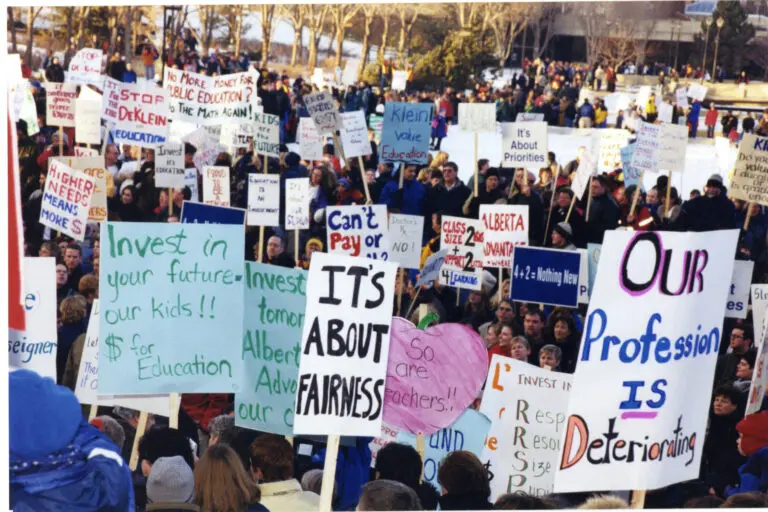 teachers-strike-alberta-2.jpeg