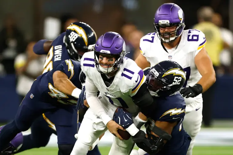 vikings-vs-chargers-9.webp