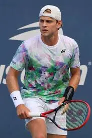 Zizou Bergs: The Next Big Thing in Canadian Tennis