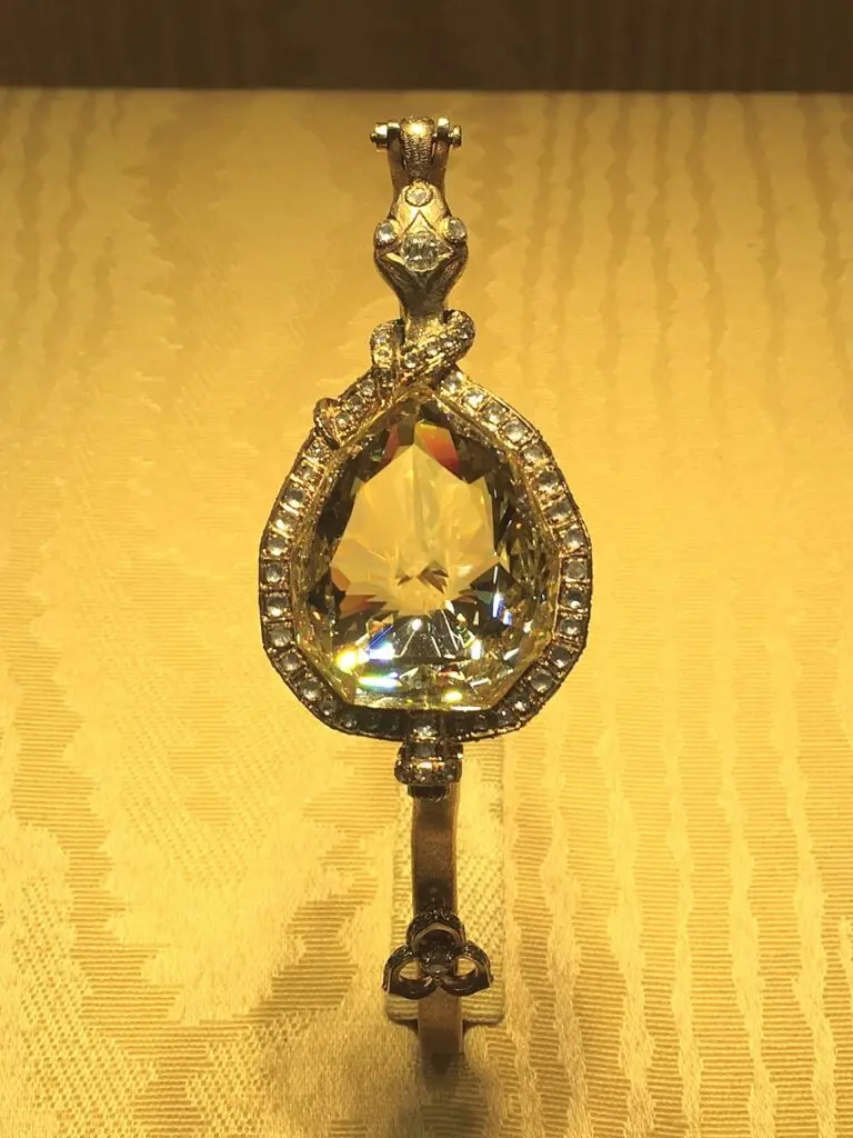 florentine-diamond-112.jpeg