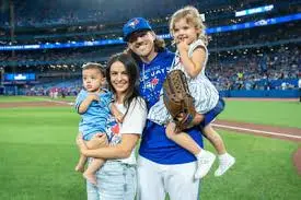 kevin-gausman-wife-225.jpeg