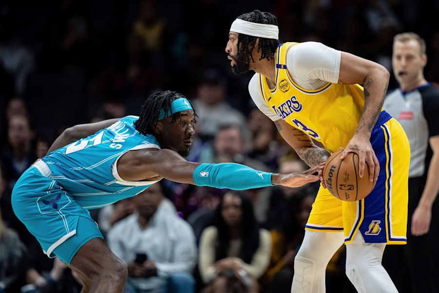 lakers-hornets-112.jpeg