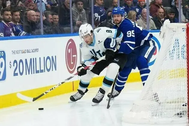 mammoth-vs-maple-leafs-20.jpeg