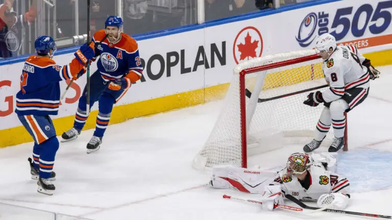 blackhawks-vs-oilers-3.jpeg