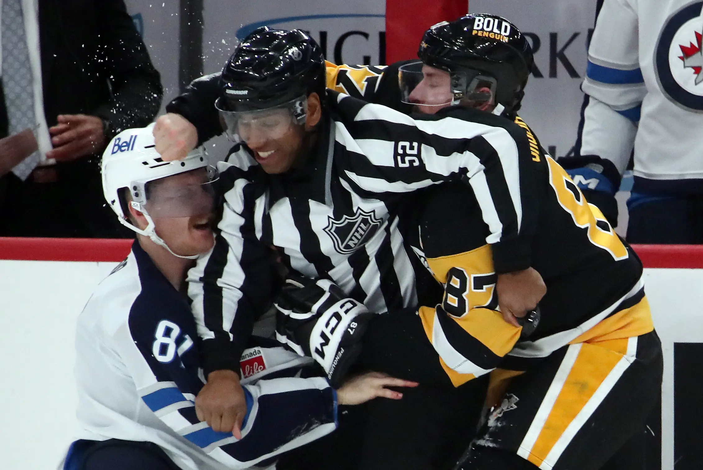 The Intense Rivalry: Penguins vs Jets in the NHL