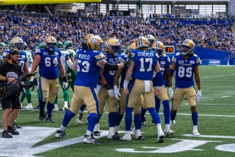 Roughriders vs Blue Bombers: A Rivalry Renewed
