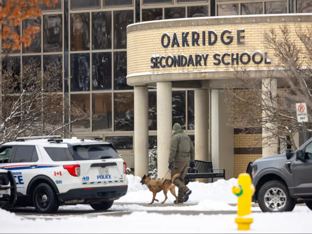 oakridge secondary school — CA news