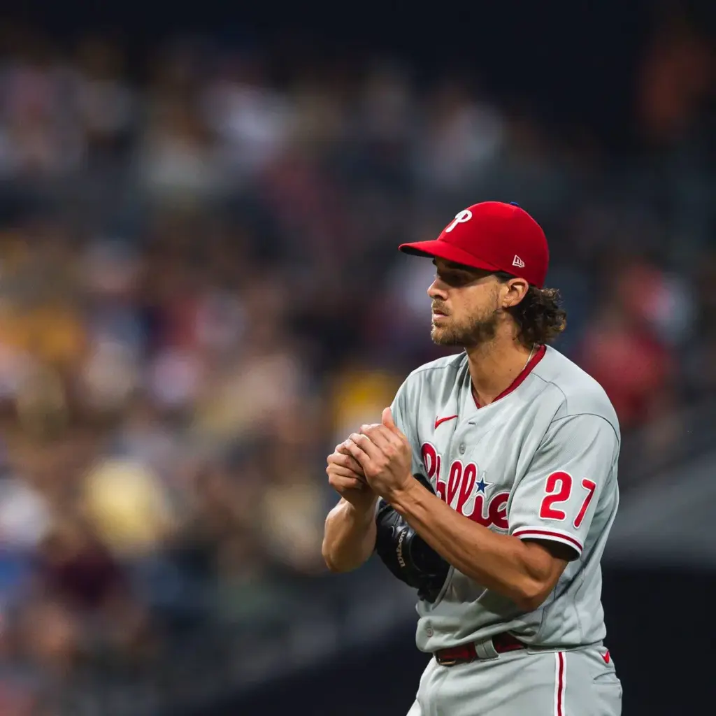 aaron nola — CA news
