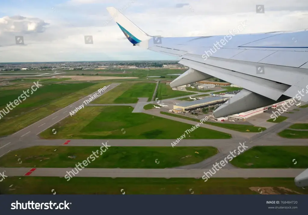 calgary airport — CA news